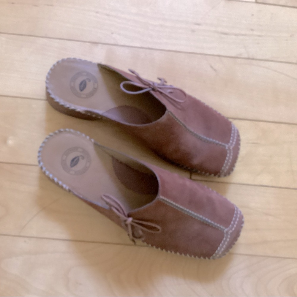 Nurture copper brown suede slip ons, size 6.5, never worn
